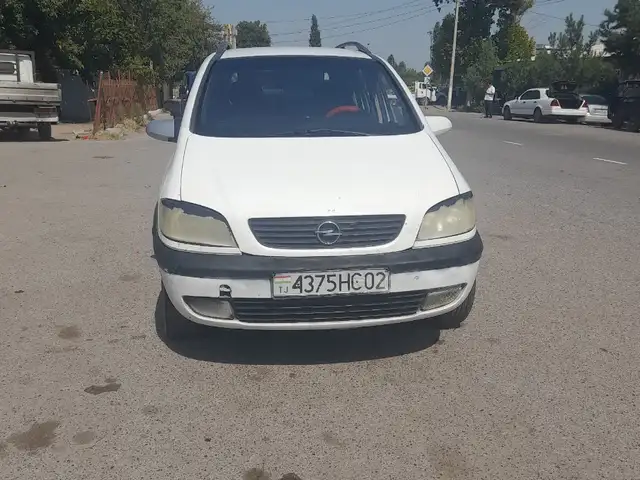 Opel Zafira