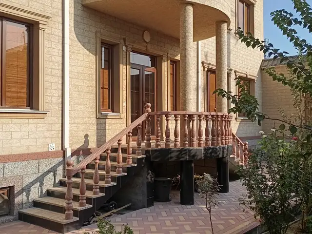 3-этажный, 10 комнатный дом, ходжендский, Хуҷанд