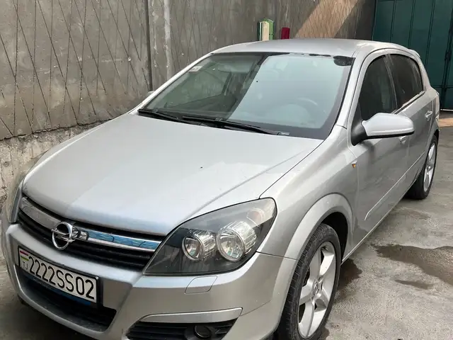 Opel Astra H
