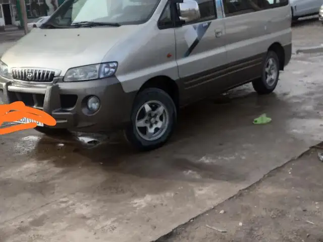 Микроавтобус Hyundai Starex, 2001, Ҳисор