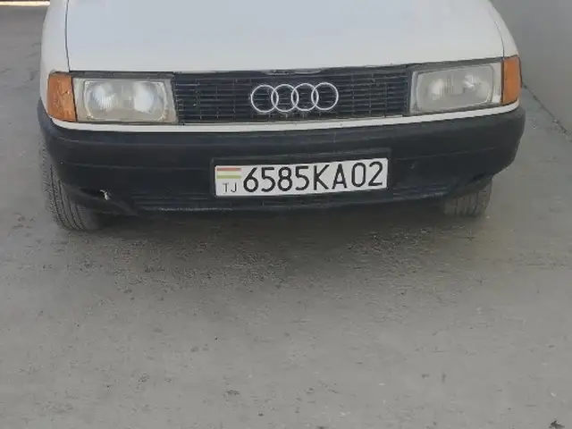 Audi 80