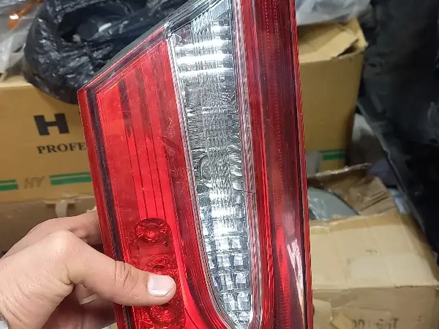 Задние фары от Toyota, Душанбе