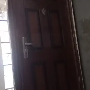 Входная дверь, Душанбе
