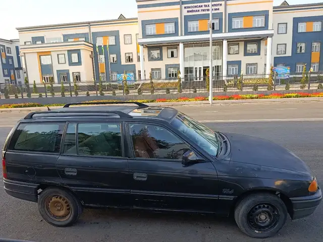 Opel Astra F