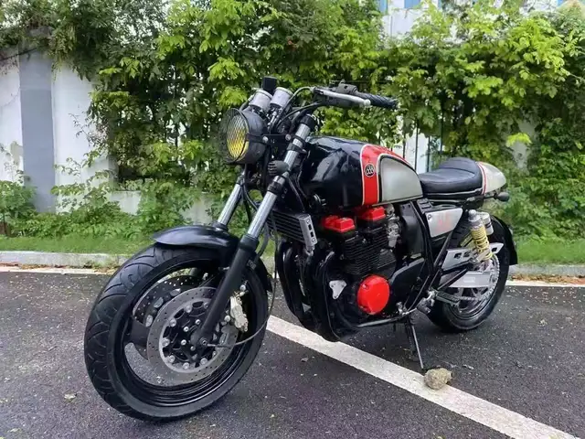 Мотоцикл Benda CB400, Душанбе