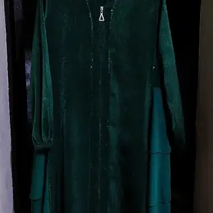 Зеленое платье, Душанбе