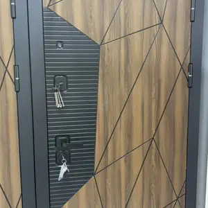 Дверь, Душанбе