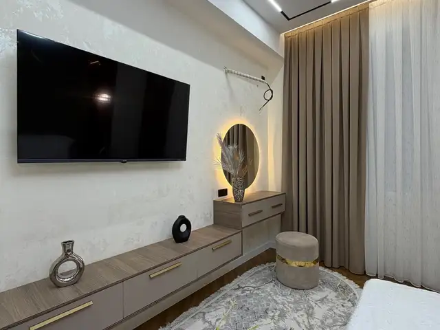 3-комн. квартира, 1 этаж, 72 м², 8мкр, Худжанд - 3