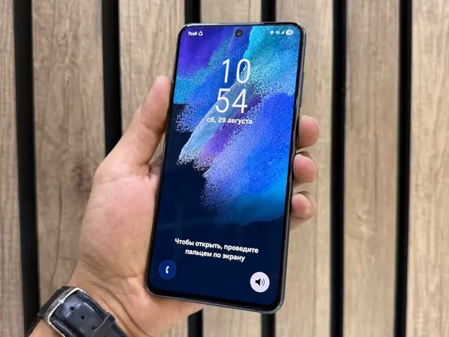 Samsung Galaxy S21 6/128 Gb 2SIM Vietnam, Душанбе