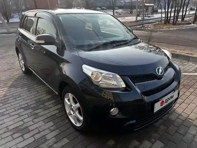 Лобовое стекло на Toyota Ist, Душанбе