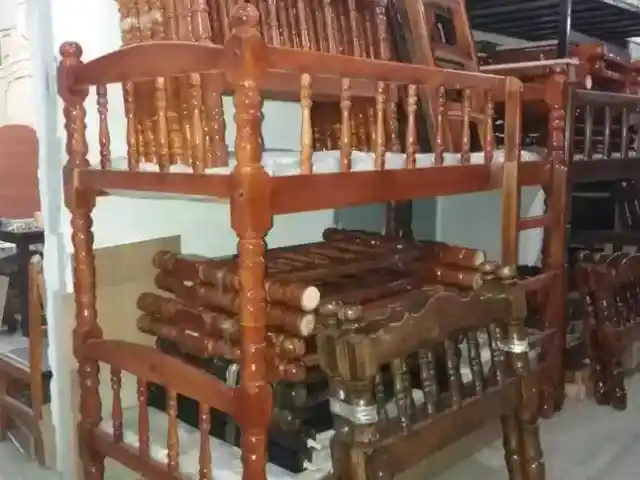 Двухъярусная кровать, Душанбе