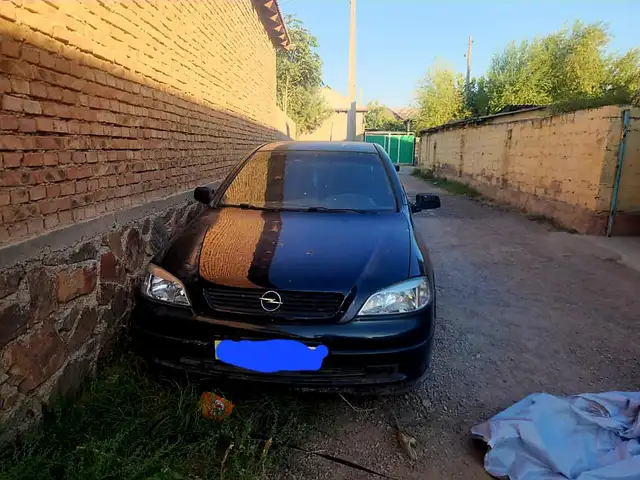 Opel Astra J