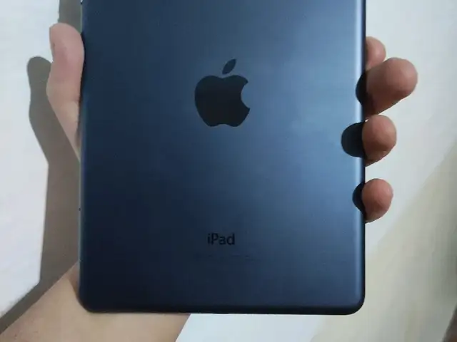 Планшет Apple, Душанбе