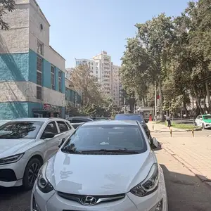 Hyundai Avante