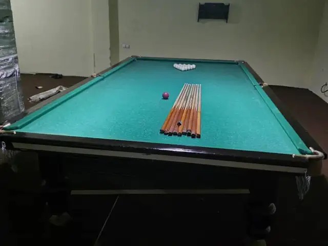 Бильярд, Вахдат