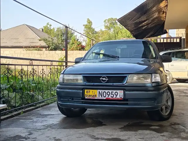 Opel Vectra A