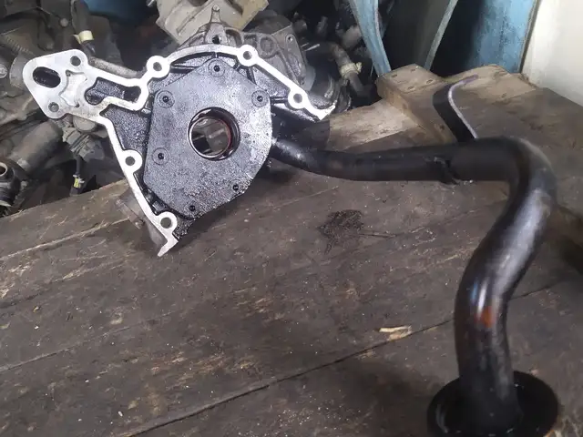 Маслонасос 1.8.16 v на Opel, Хуҷанд