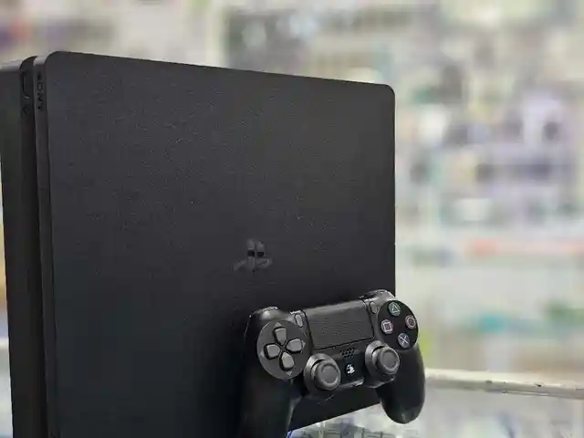 Игровая приставка Sony Playstation 4 slim 500gb, Душанбе
