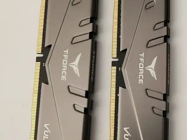 Оперативная память 16GB 2x8GB DDR4 3000Mhz CL16, Душанбе