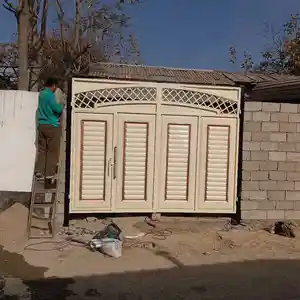 Ворота, Душанбе