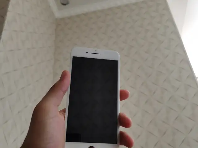Экран Айфон 7+, Душанбе