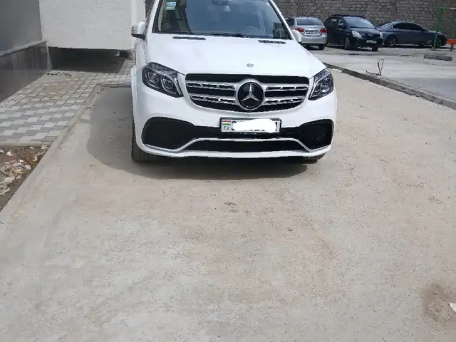 Mercedes-Benz GLS