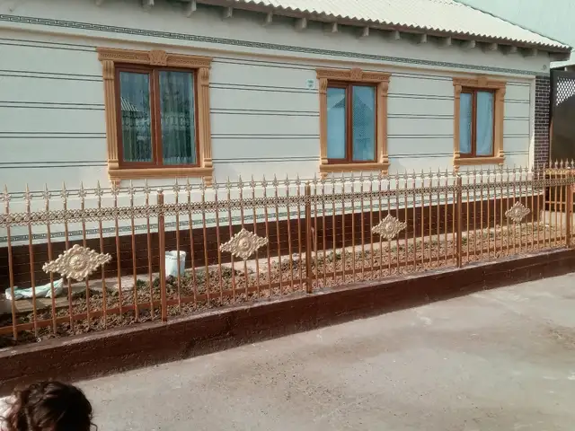 1 этажн. 5-комн. дом, 6 соток, кучаи С. Вализода, Восеъ
