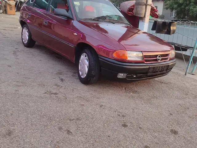 Opel Astra F