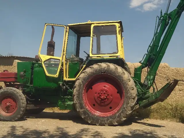 Трактор, Зафарабад
