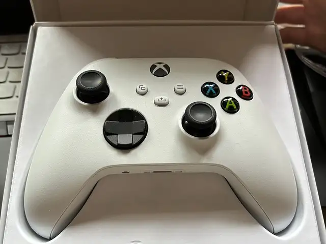 Оригинальный Геймпад / Джойстик XBOX на заказ, Хуҷанд