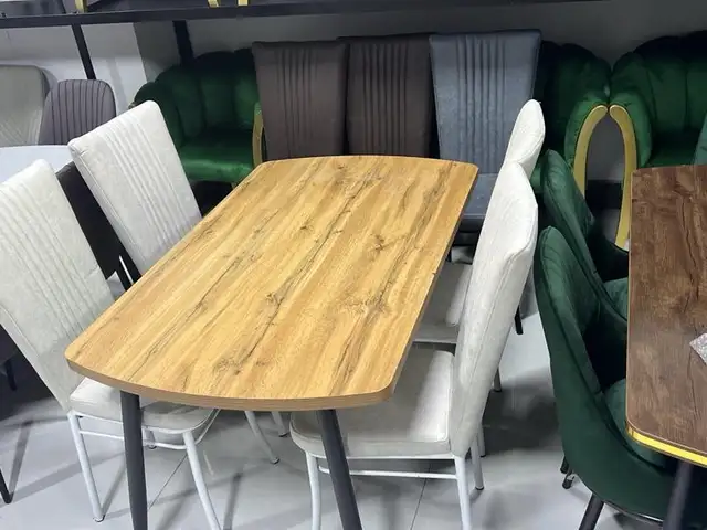 Стол и стулья, Душанбе