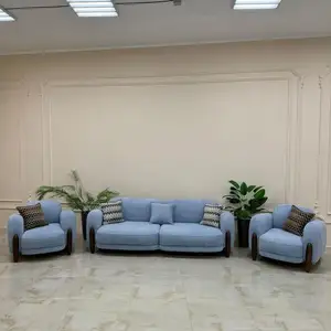Тройка для гостиной, Худжанд