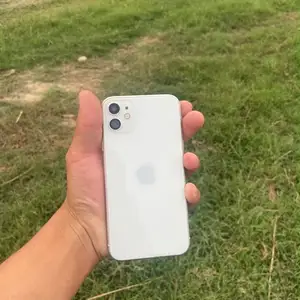 Apple iPhone 11, 128 gb, White, Пяндж