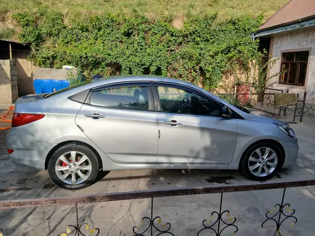Hyundai Accent