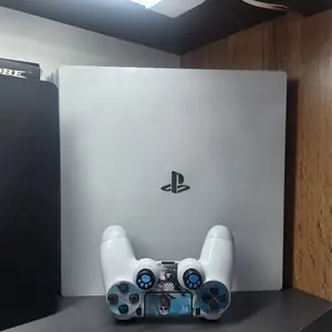 Игровая приставка Playstation 4 Pro, Душанбе