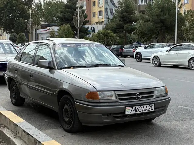 Opel Astra F