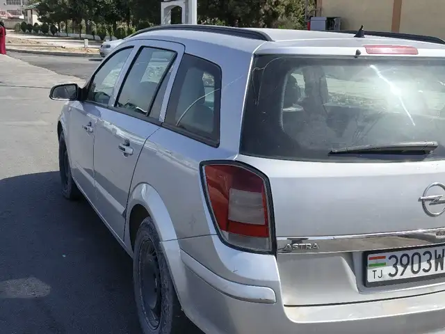 Opel Astra H