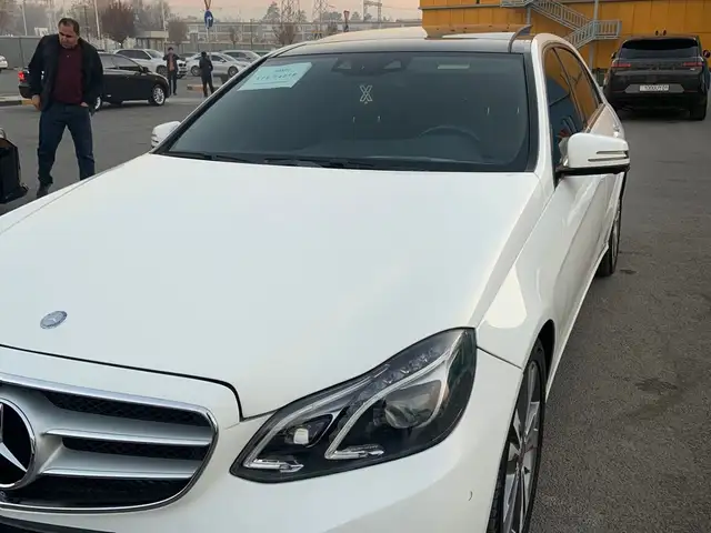 Mercedes-Benz E class