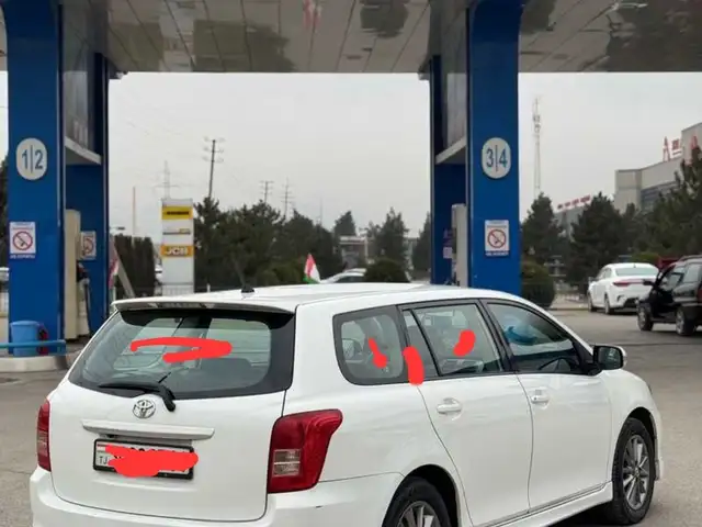Задние стёкла от Toyota Fielder, Душанбе