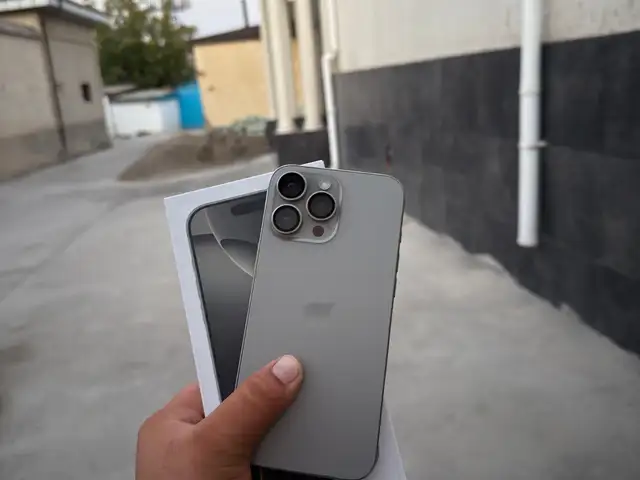 Apple iPhone 16 Pro Max, 256 gb, Natural Titanium, Худжанд