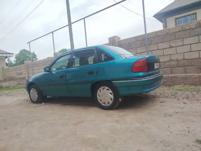 Opel Astra F