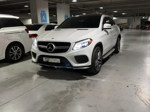 Mercedes-Benz GLE class