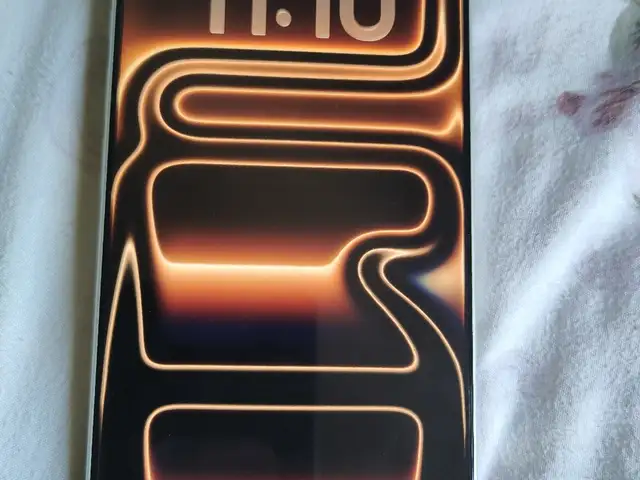 Apple iPhone 17 Pro, 256 gb, Silver, Спитамен