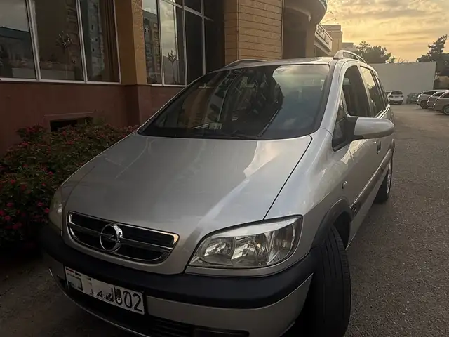 Opel Zafira