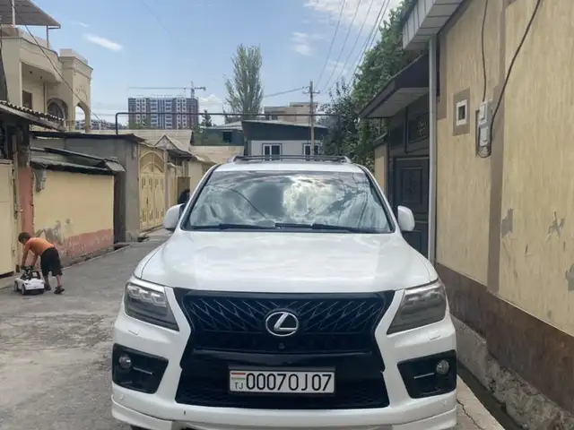 Lexus LX series