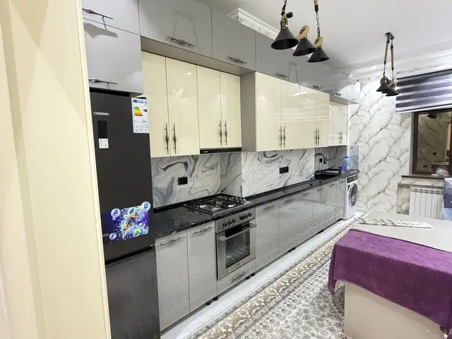 3-комн. квартира, 14 этаж, 100м², И.Сомони, Душанбе