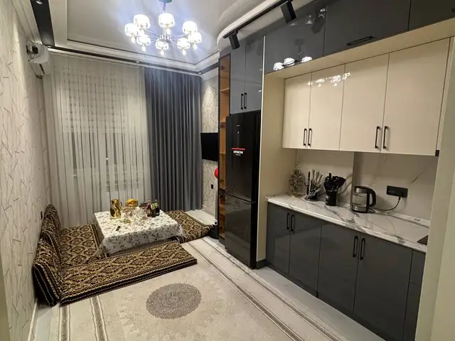 2-комн. квартира, 12 этаж, 64 м², И. Сомони , Душанбе