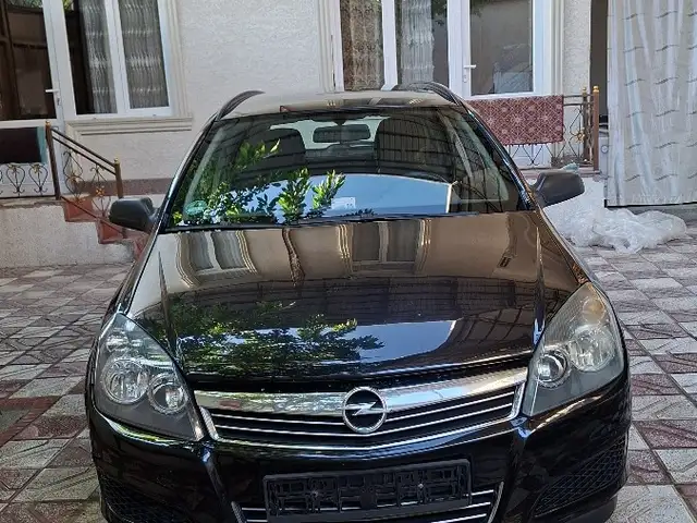 Opel Astra H