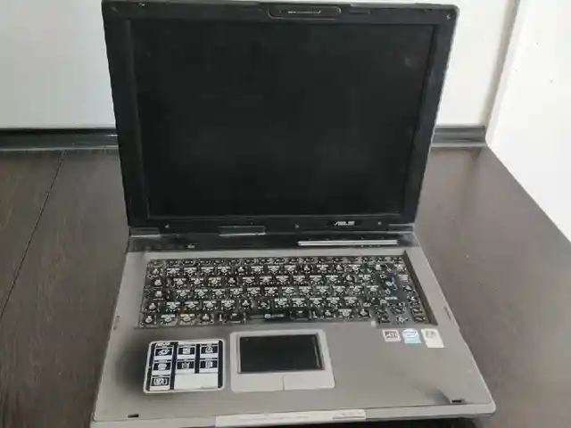 Ноутбук ASUS A6R на запчасти, Хуҷанд