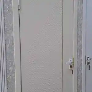 Дверь, Душанбе